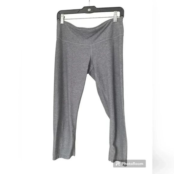 Lululemon crop leggings - Picture 2 of 4